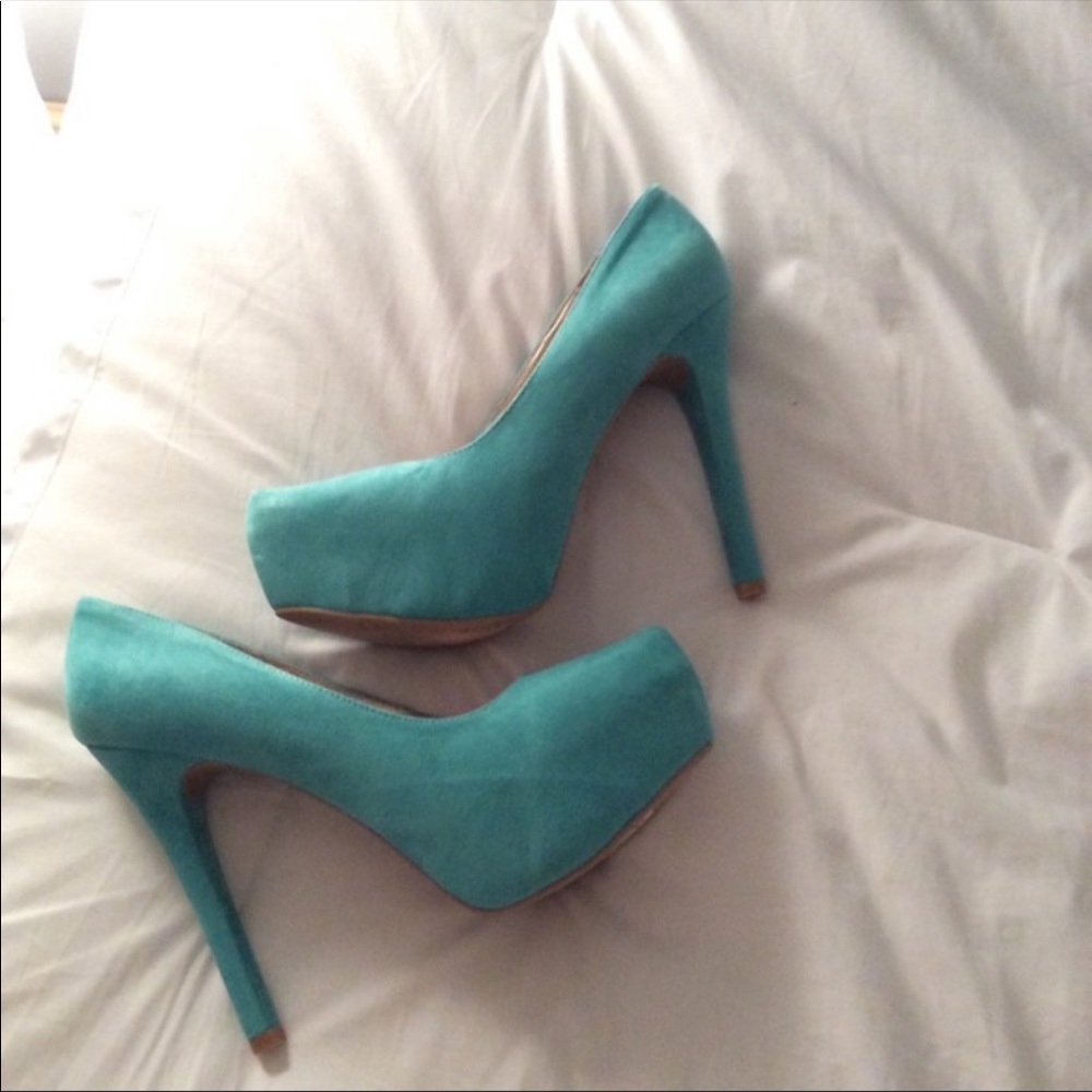 Charlotte Russe platform heel!!!